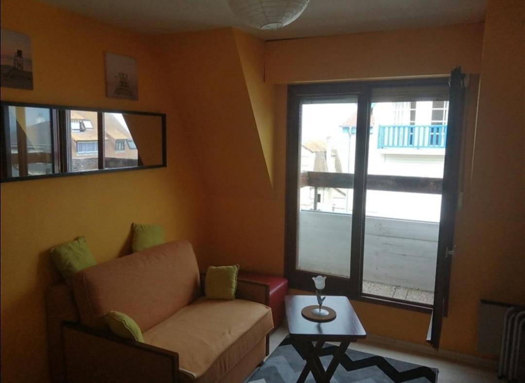 Appartement A 50 M De La Plage Avec Wifi Et Netflix Villers-sur-Mer Exterior photo